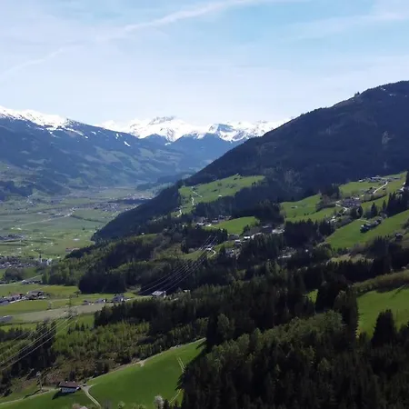 Mountain Penthouse 8 & 9 فغن