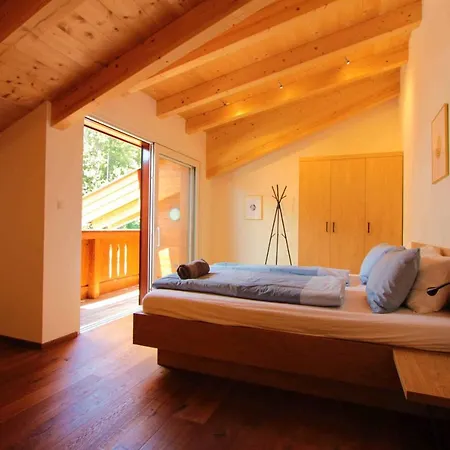 Mountain Penthouse 8 & 9 Fügen